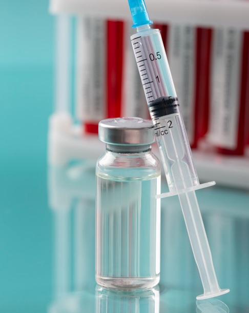 A vacina pneumocócica conjugada 13-valente (VPC13) previne cerca de 90% das doenças graves (pneumonia, meningite, otite) em crianças, causadas por 13 