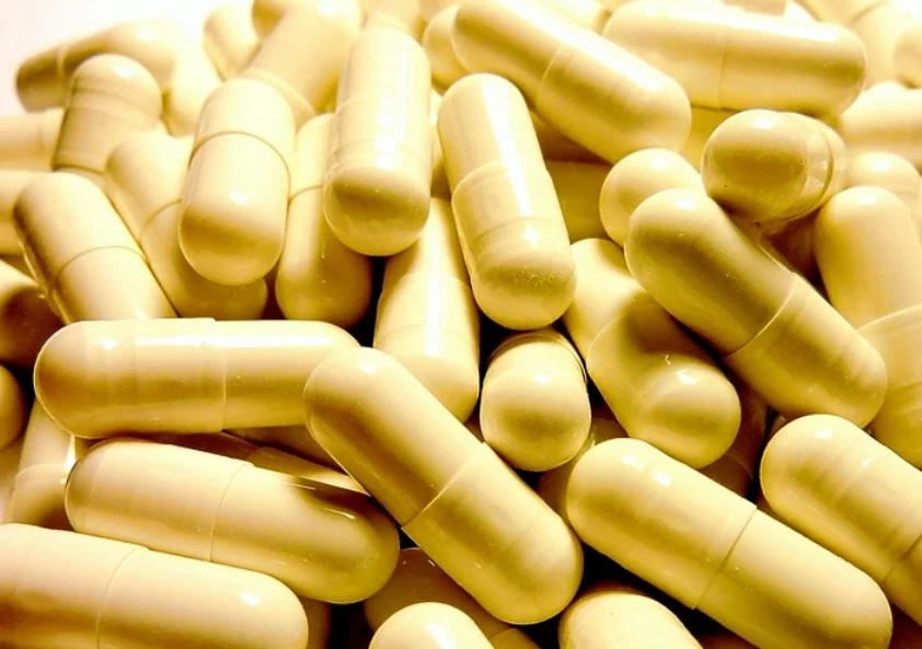 Apesar de a vacinação contra Covid-19 estar avançando em vários países do mundo, inclusive no Brasil, ainda há uma corrida dos laboratórios farmacêuti