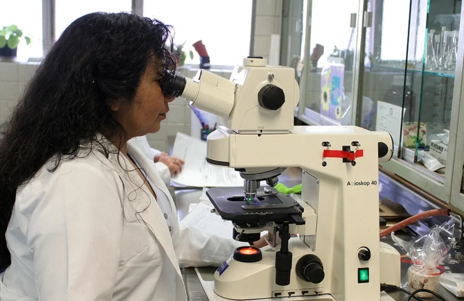 Os estudos clínicos que apresentam resultados positivos, apresentam função primordial, que é fornecer mais embasamento para aplicação do medicamento n