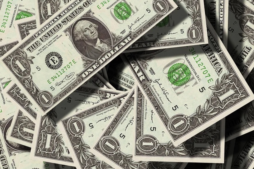 As indústrias farmacêuticas continuam realizando altos investimentos em busca de fortalecer seu core de produtos.